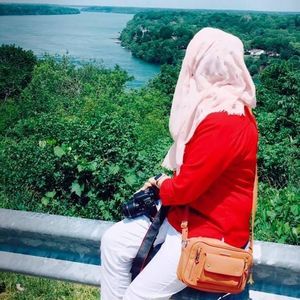 Meet your Posher, Bushra